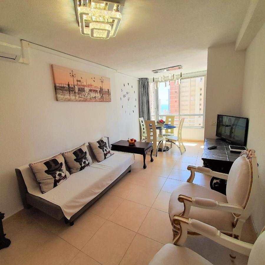 Glamour Alhambra Rincon De Loix Benidorm-sea View-free Parking, Wi-fi, Pool, New Air Conditioning Benidorm
